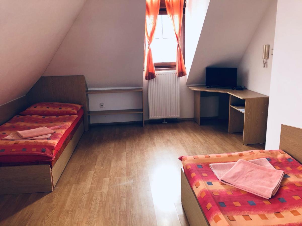 Penzión Prameň Liptovske Sliace Exterior foto