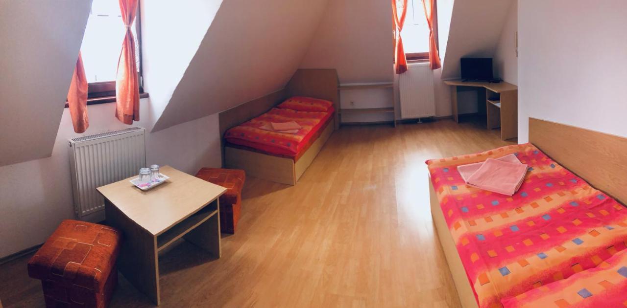 Penzión Prameň Liptovske Sliace Exterior foto